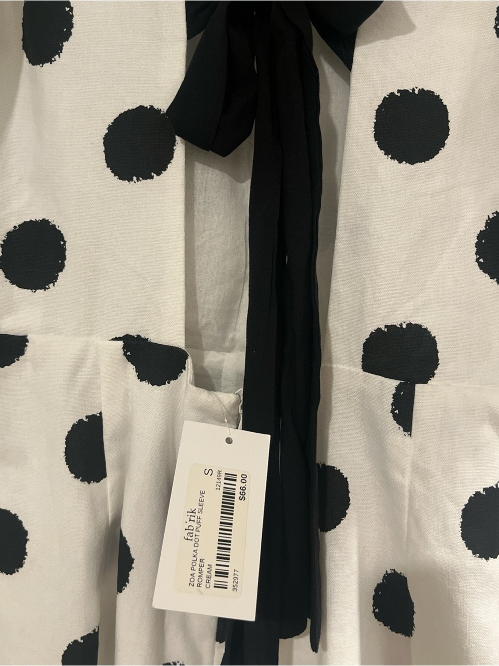 fab'rik Black Polka Dot Cream Puff-Sleeve Romper - Picture 3 of 3